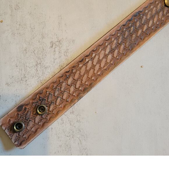 Western Boho Layering Hand Tooled Leather Bracelet Brown - Picture 2 of 8